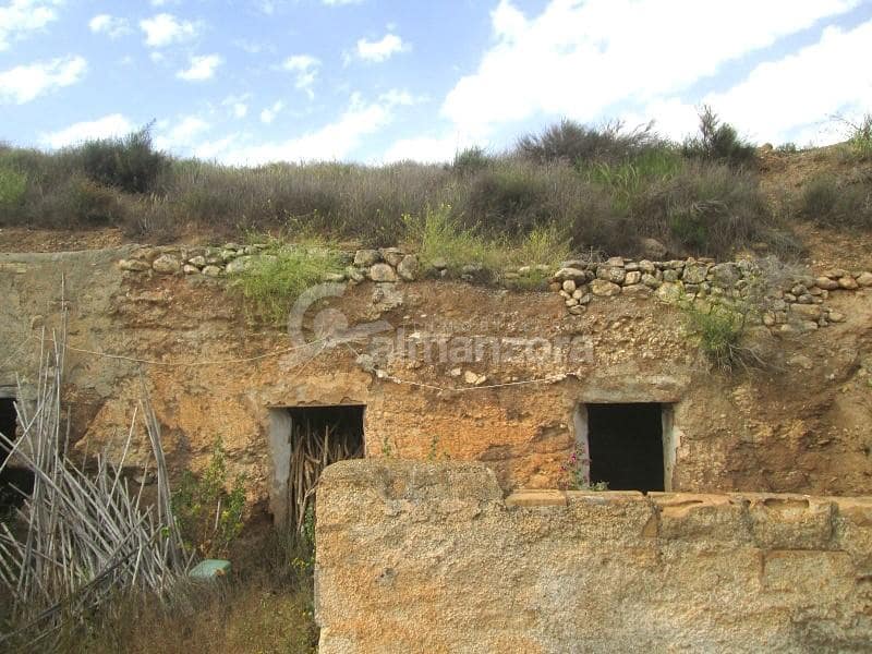 4 slaapkamer Finca/Landhuis te koop in Oria - € 47.000 (Ref: 9761648)