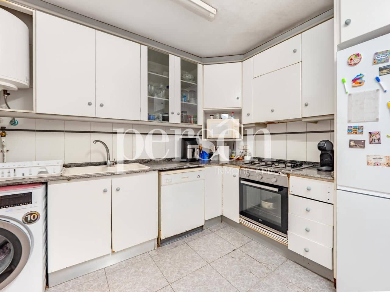 3 slaapkamer Flat te koop in Valencia stad met garage - € 430.000 (Ref: 10004328)