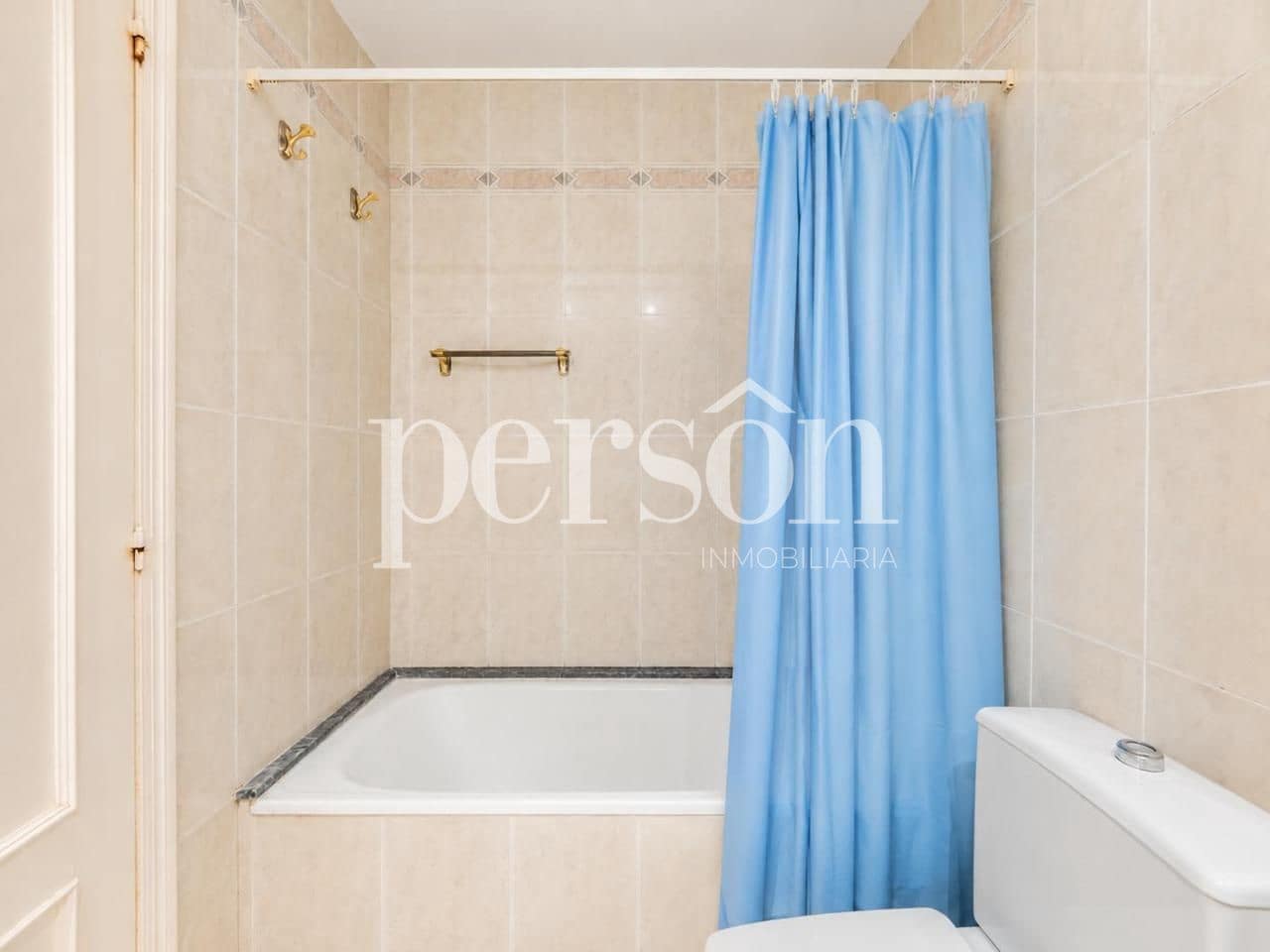 3 slaapkamer Flat te koop in Valencia stad met garage - € 430.000 (Ref: 10004328)