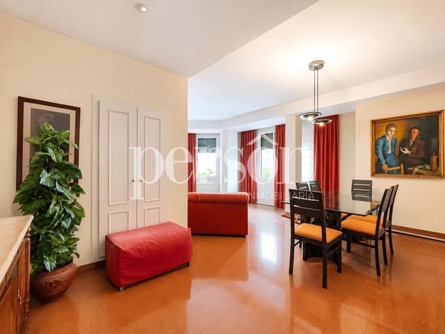 3 soverom Leilighet til salgs i Arrancapins, Valencia by med garasje - € 430 000 (Ref: 10004328)