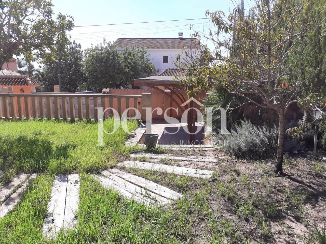 4 Zimmer Villa zu verkaufen in Montserrat mit Pool - 600.000 € (Ref: 10004629)