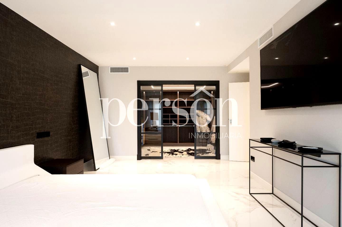 5 quarto Moradia para venda em Vilagarcia de Arousa com piscina garagem - 1 650 000 € (Ref: 10039310)