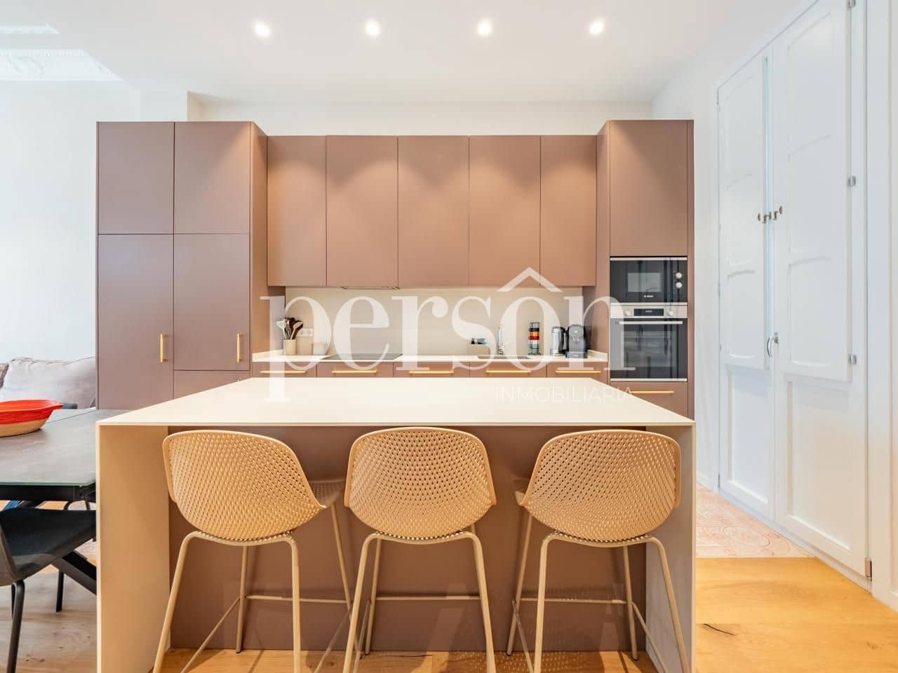 4 makuuhuone Asunto myytävänä paikassa Valencia kaupunki - 1 750 000 € (Ref: 10057355)