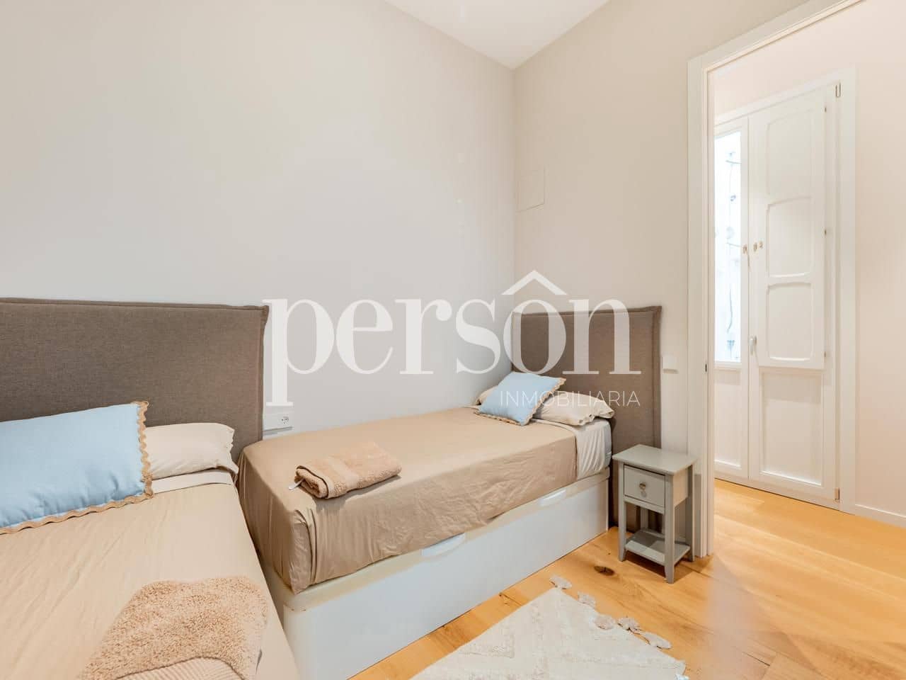 4 makuuhuone Asunto myytävänä paikassa Valencia kaupunki - 1 750 000 € (Ref: 10057355)