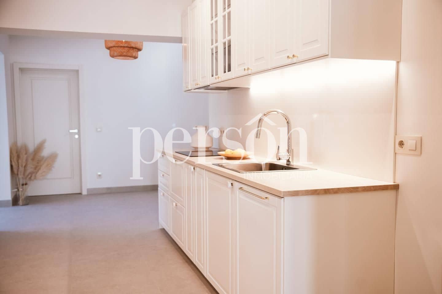 16 soverom Villa til salgs i Valencia by med svømmebasseng - € 3 650 000 (Ref: 9207139)