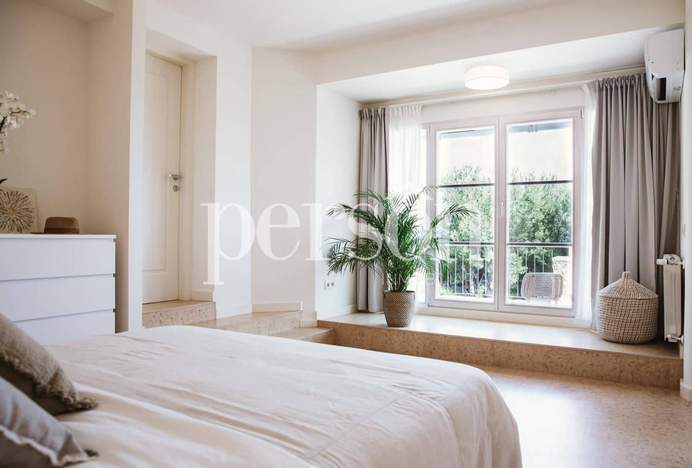 16 soverom Villa til salgs i Valencia by med svømmebasseng - € 3 650 000 (Ref: 9207139)