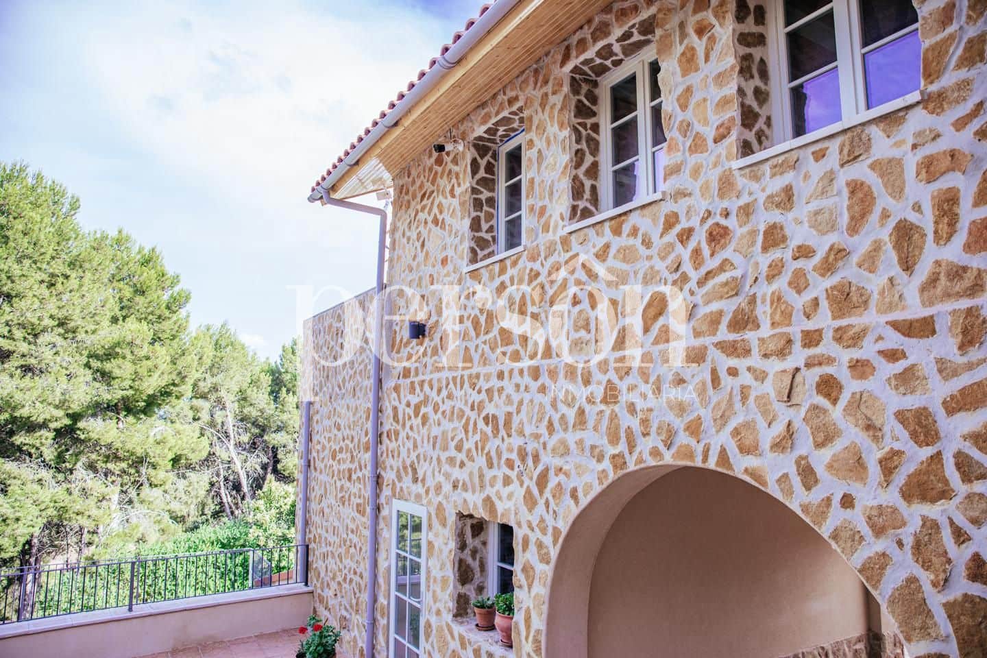 16 soverom Villa til salgs i Valencia by med svømmebasseng - € 3 650 000 (Ref: 9207139)