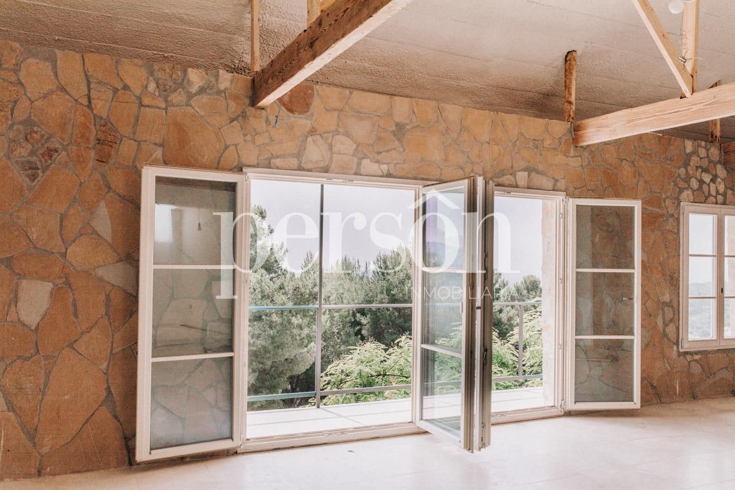 16 soverom Villa til salgs i Valencia by med svømmebasseng - € 3 650 000 (Ref: 9207139)