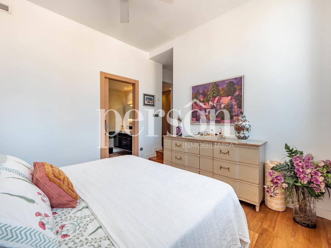 4 quarto Apartamento para venda em Valencia cidade - 1 550 000 € (Ref: 9207142)