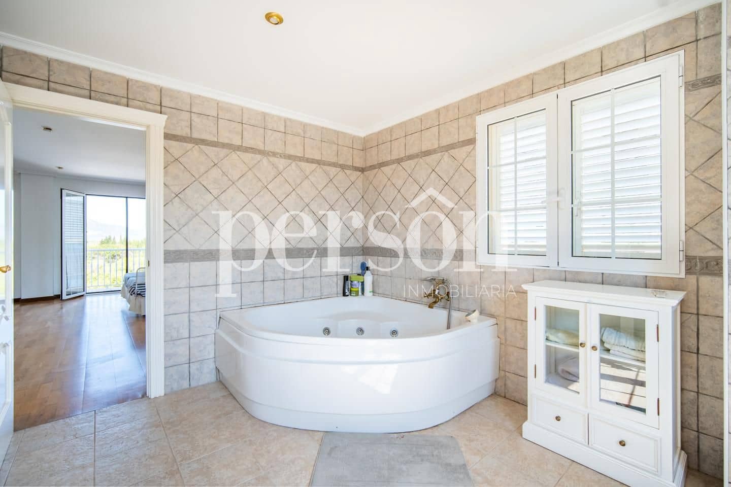 6 soveværelse Villa til salg i Cullera med swimmingpool garage - € 1.350.000 (Ref: 9207143)