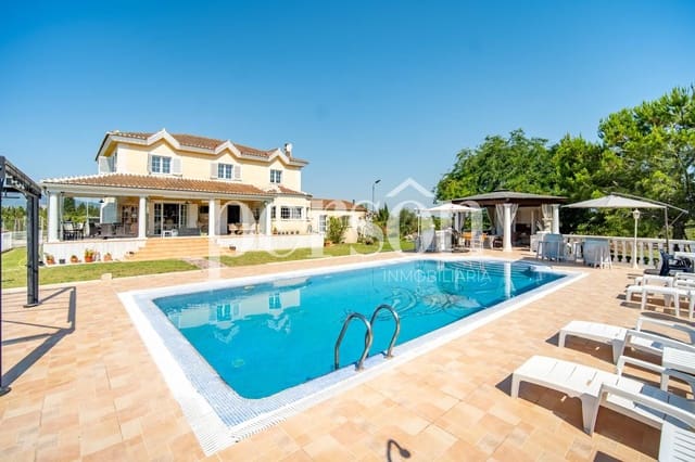 Chalet de 6 habitaciones en La Vega - Marenyet, Cullera en venta con piscina garaje - 1.350.000 € (Ref: 9207143)