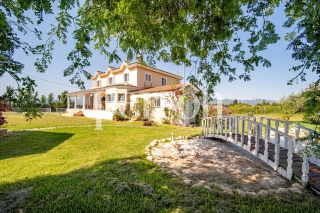 Chalet de 6 habitaciones en La Vega - Marenyet, Cullera en venta con piscina garaje - 1.350.000 € (Ref: 9207143)