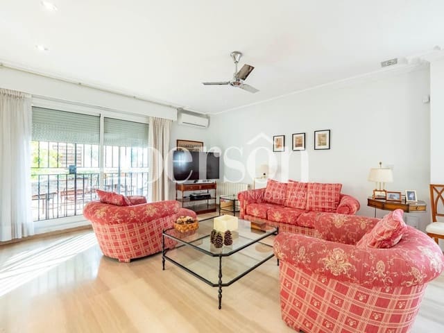 4 soverom Villa til salgs i Godella med garasje - € 650 000 (Ref: 9207146)