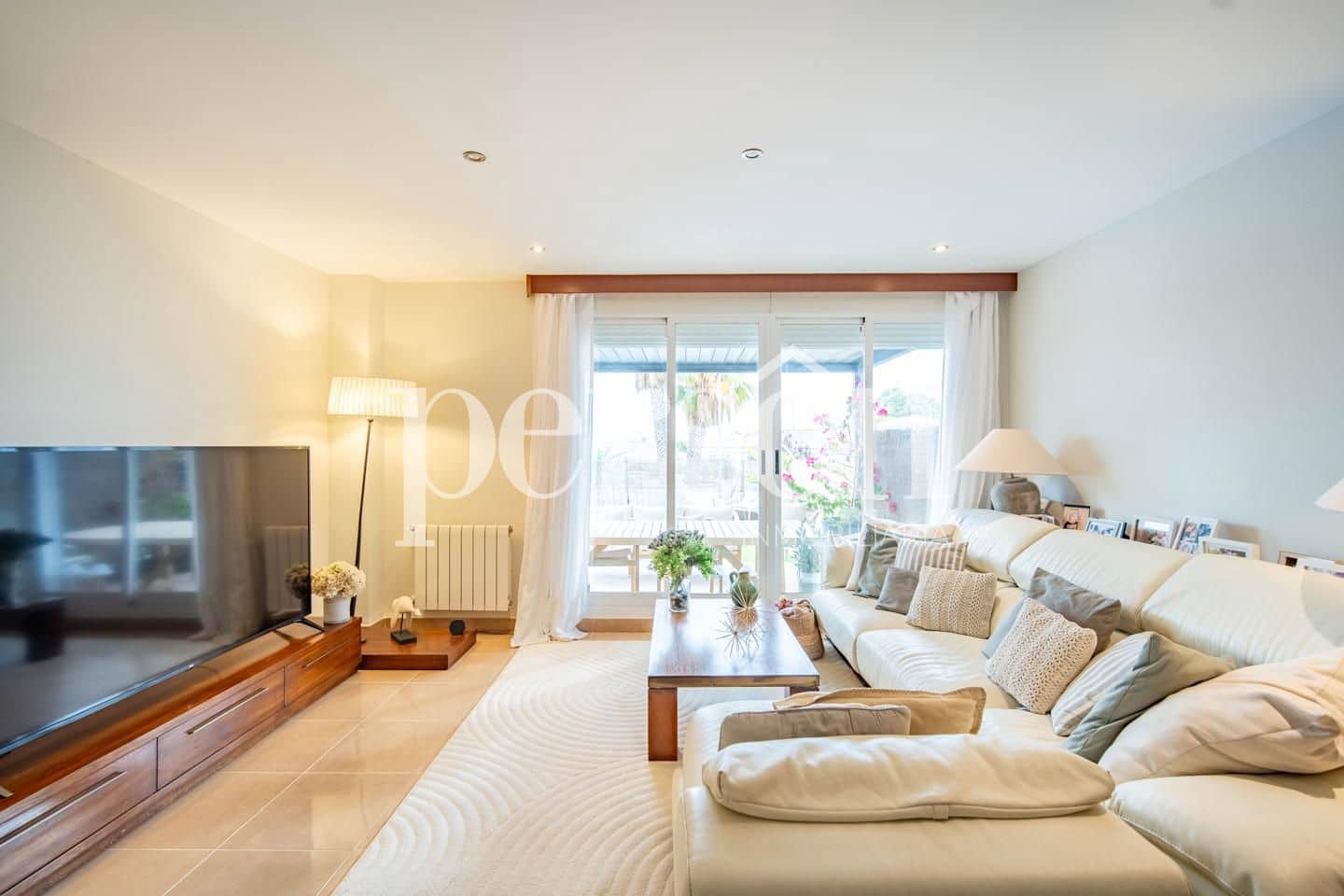 3 soverom Villa til salgs i La Pobla de Vallbona med svømmebasseng - € 700 000 (Ref: 9207148)