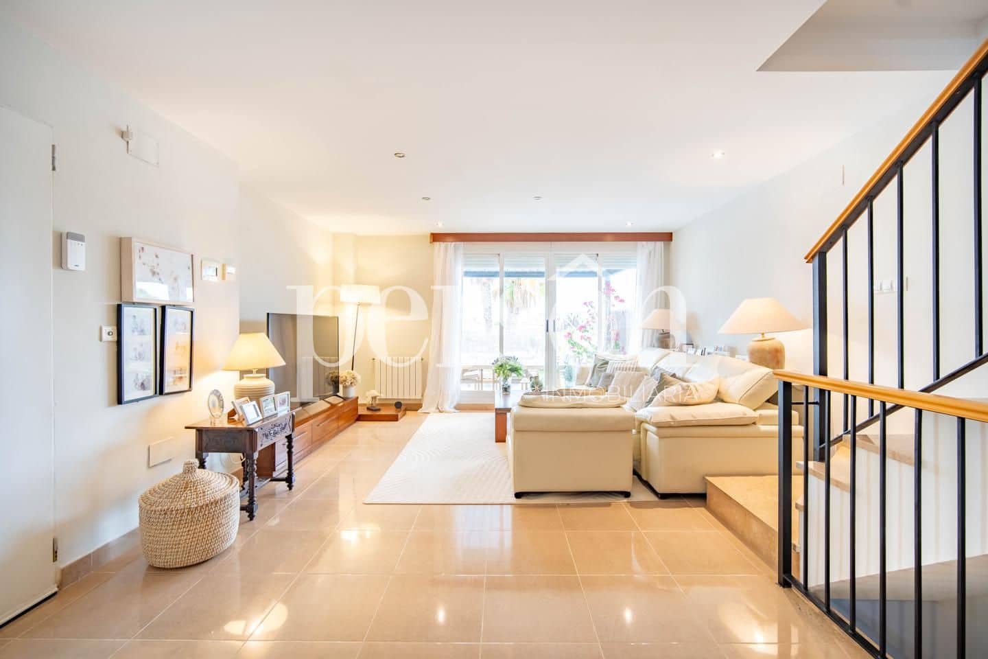 3 soverom Villa til salgs i La Pobla de Vallbona med svømmebasseng - € 700 000 (Ref: 9207148)