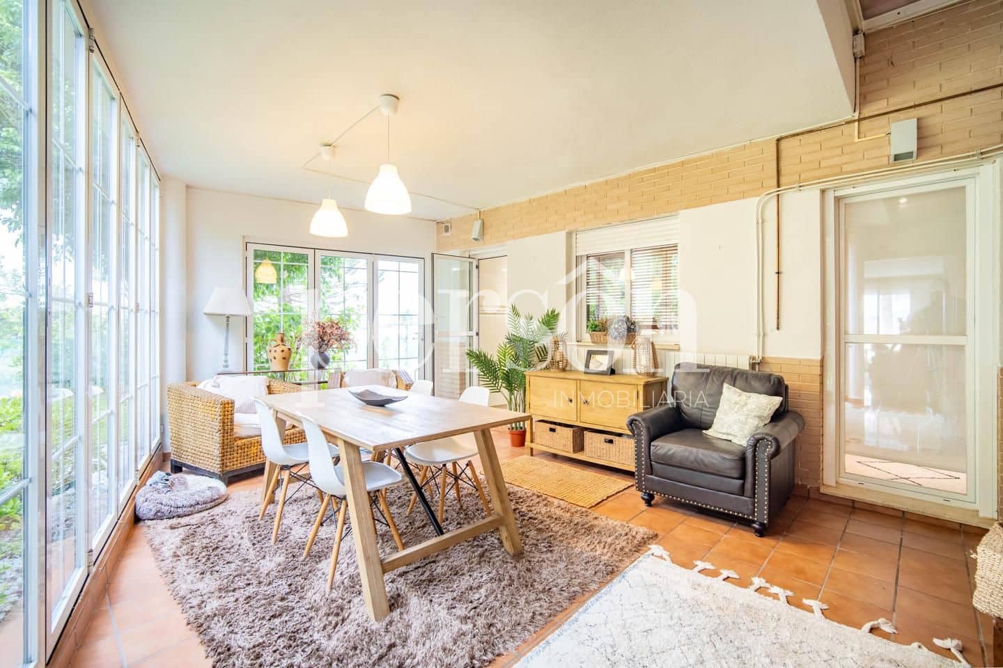 3 soverom Villa til salgs i La Pobla de Vallbona med svømmebasseng - € 700 000 (Ref: 9207148)