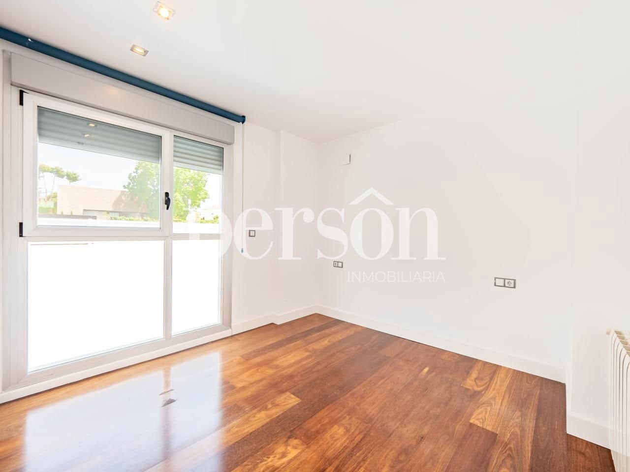 6 soverom Villa til salgs i Valencia by med svømmebasseng garasje - € 1 000 000 (Ref: 9207150)