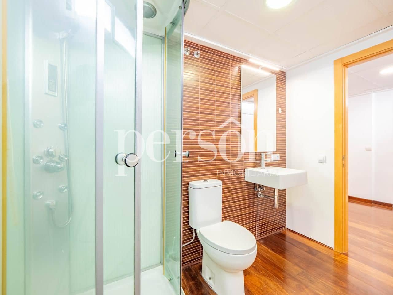 6 soverom Villa til salgs i Valencia by med svømmebasseng garasje - € 1 000 000 (Ref: 9207150)