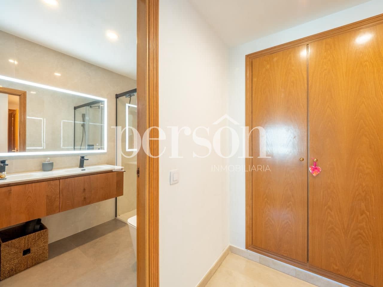 3 slaapkamer Flat te koop in Valencia stad met garage - € 945.000 (Ref: 9207151)