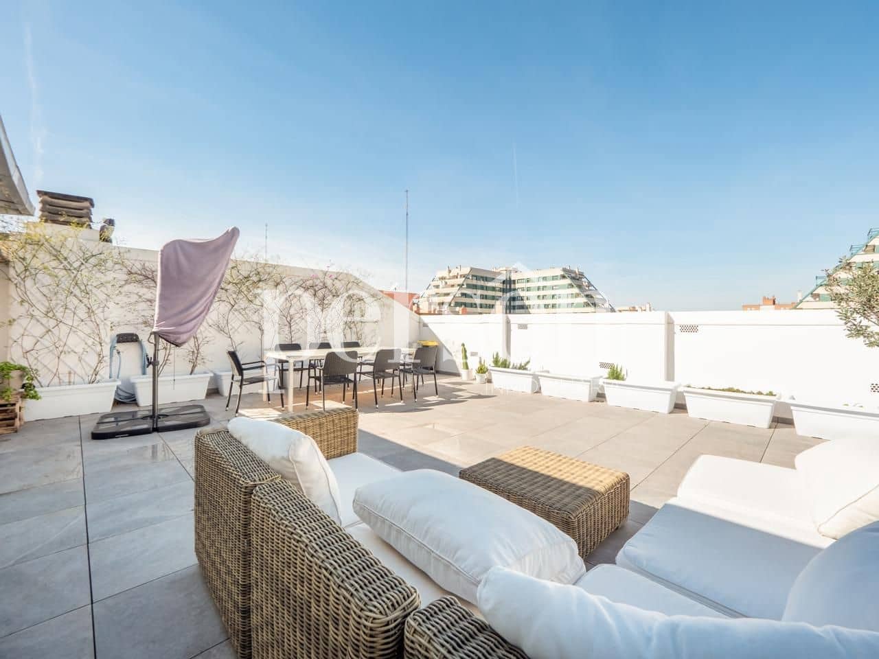 3 slaapkamer Flat te koop in Valencia stad met garage - € 945.000 (Ref: 9207151)
