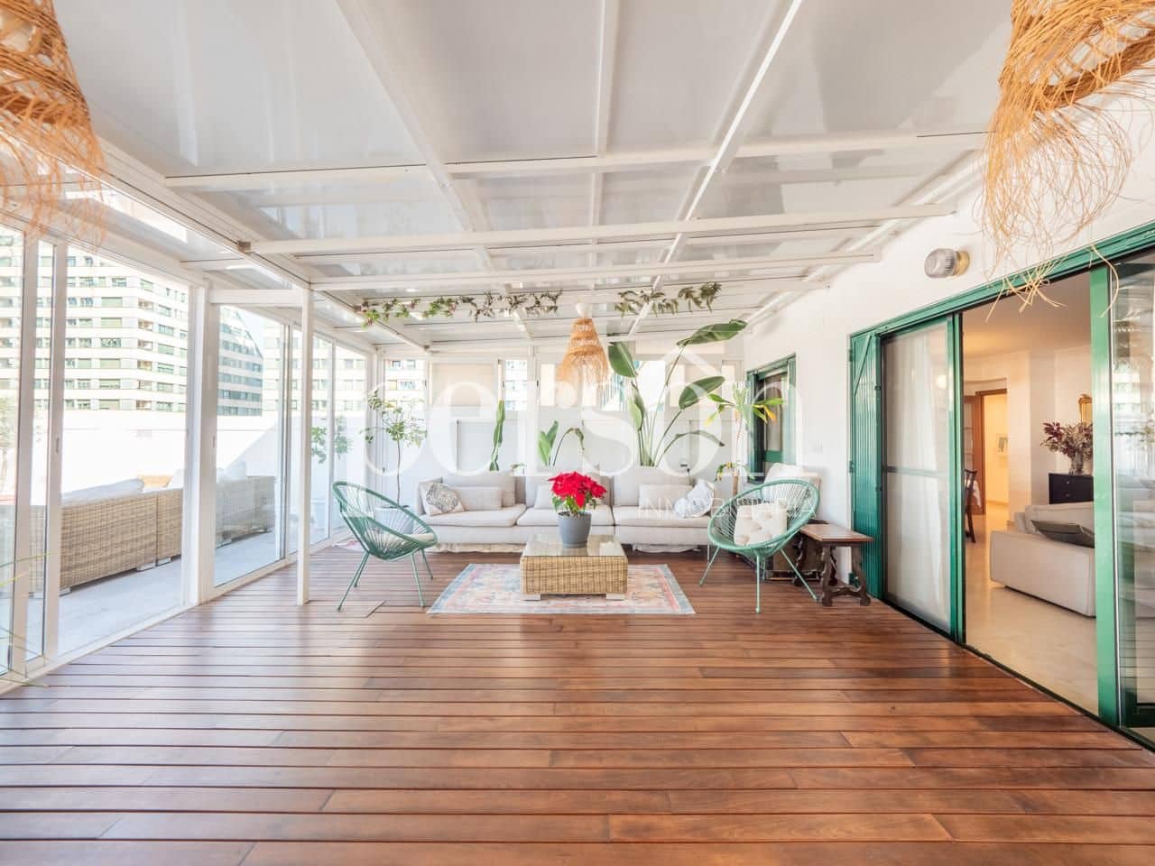 3 slaapkamer Flat te koop in Valencia stad met garage - € 945.000 (Ref: 9207151)