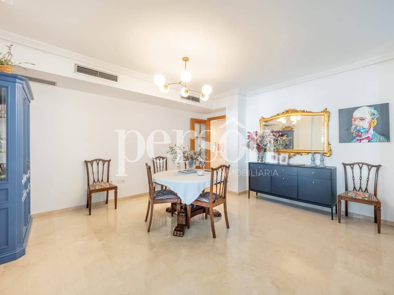 3 slaapkamer Flat te koop in Valencia stad met garage - € 945.000 (Ref: 9207151)