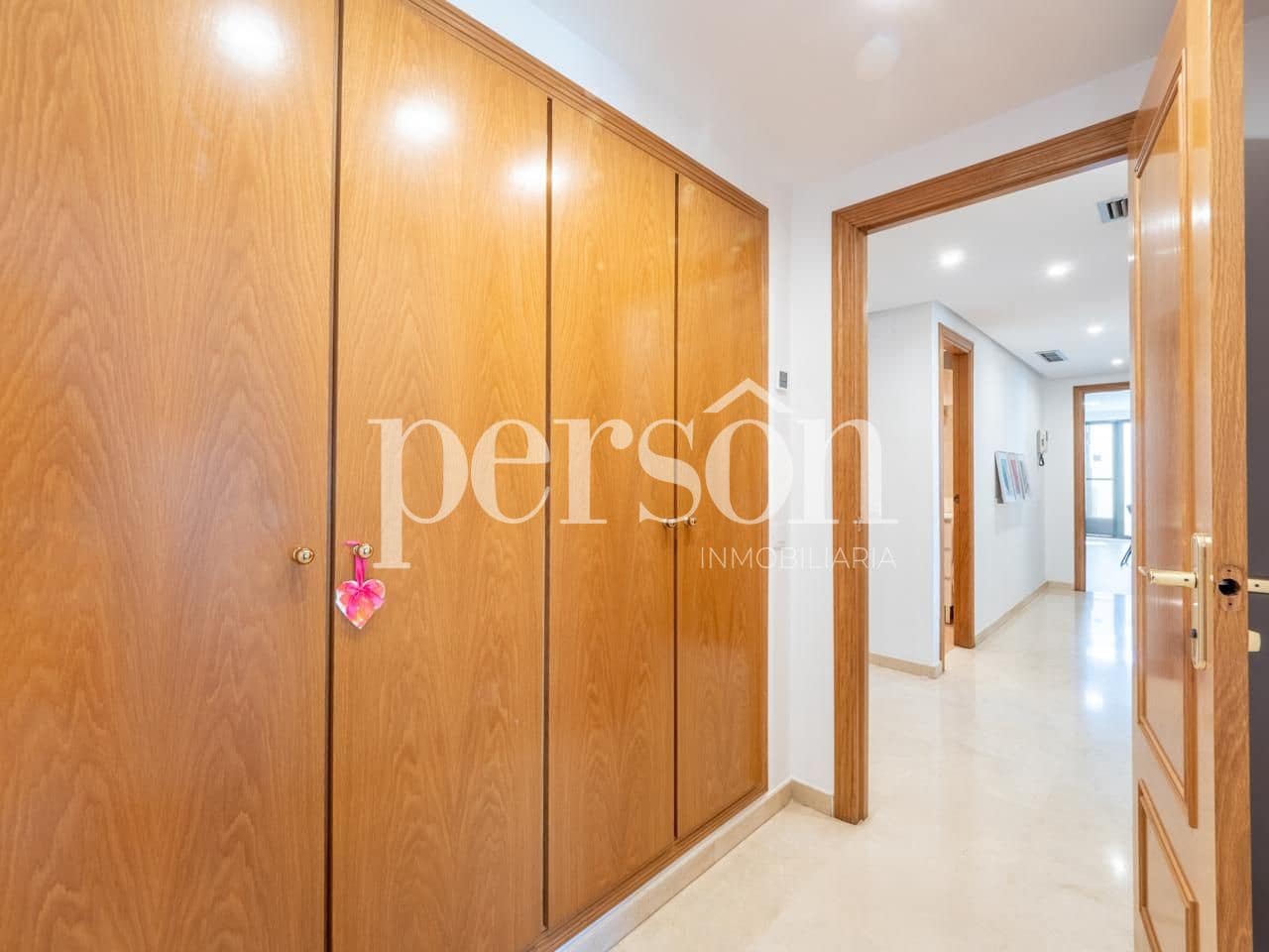 3 slaapkamer Flat te koop in Valencia stad met garage - € 945.000 (Ref: 9207151)