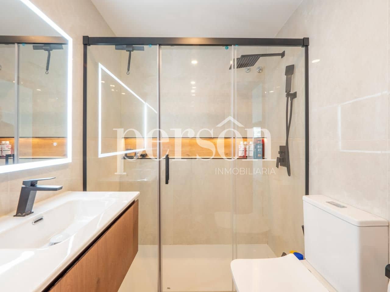 3 slaapkamer Flat te koop in Valencia stad met garage - € 945.000 (Ref: 9207151)