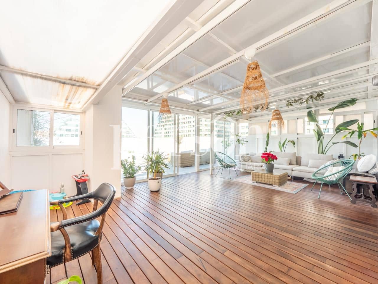 3 slaapkamer Flat te koop in Valencia stad met garage - € 945.000 (Ref: 9207151)