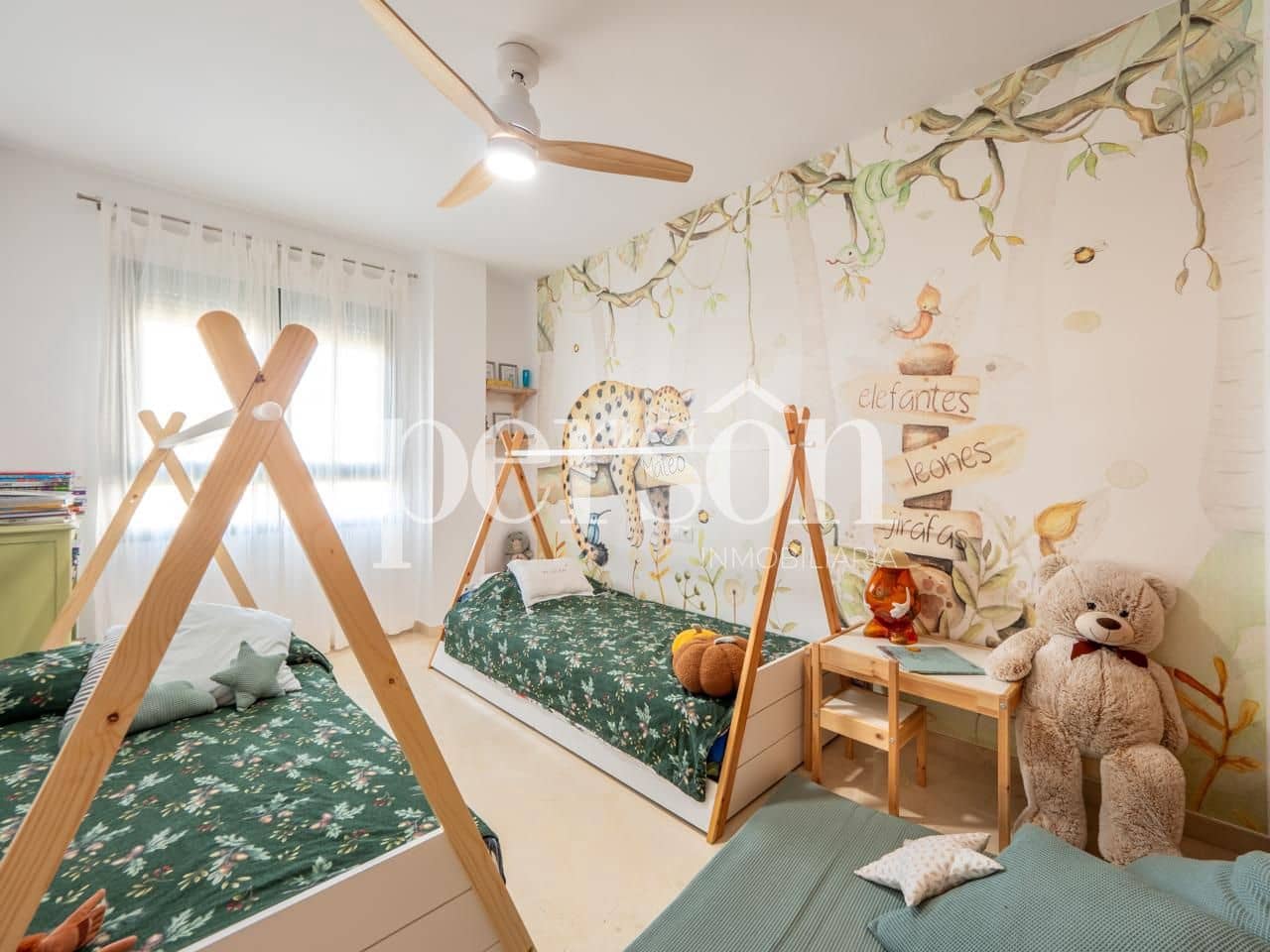 3 slaapkamer Flat te koop in Valencia stad met garage - € 945.000 (Ref: 9207151)