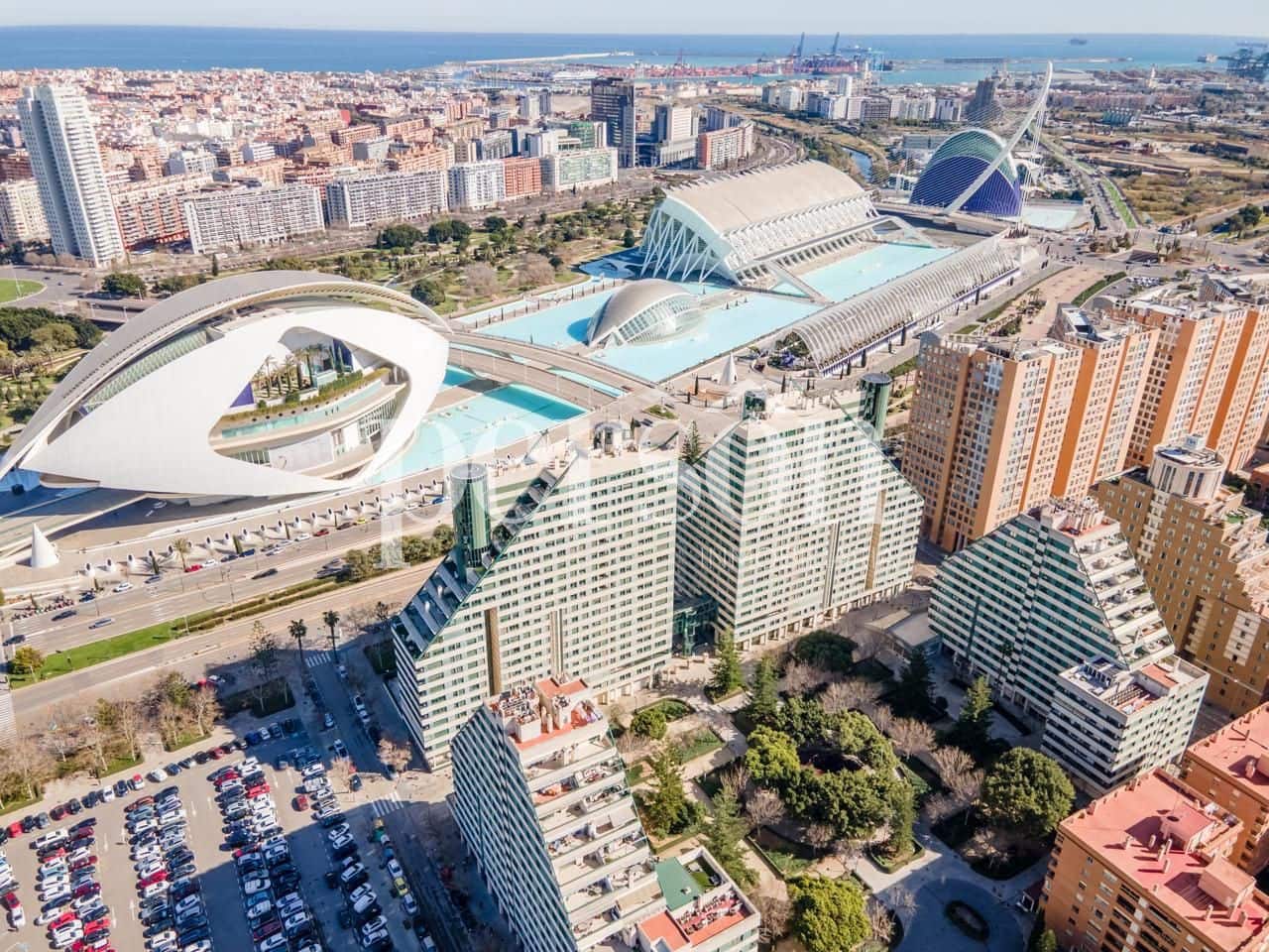 3 slaapkamer Flat te koop in Valencia stad met garage - € 945.000 (Ref: 9207151)