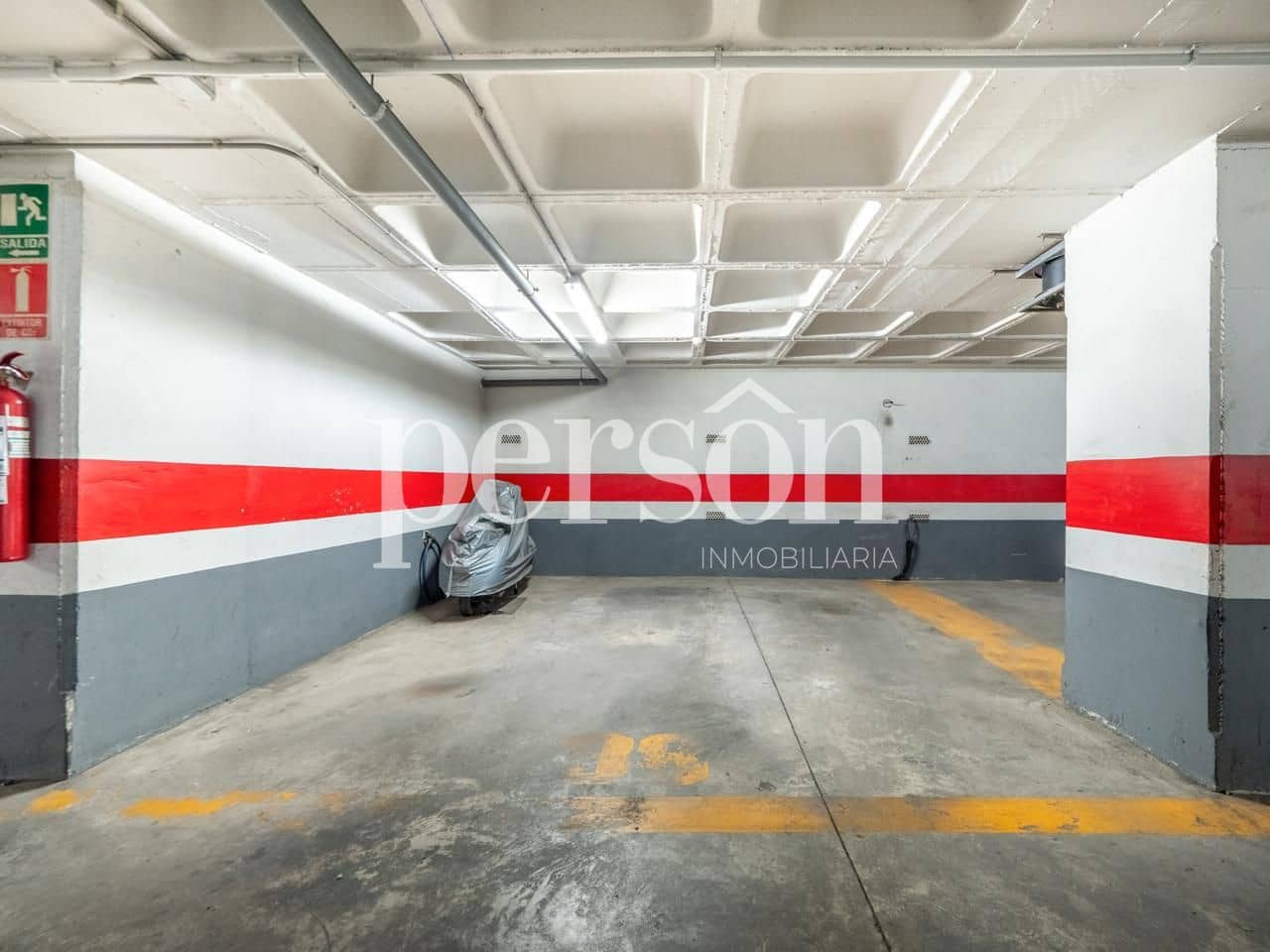 3 slaapkamer Flat te koop in Valencia stad met garage - € 945.000 (Ref: 9207151)