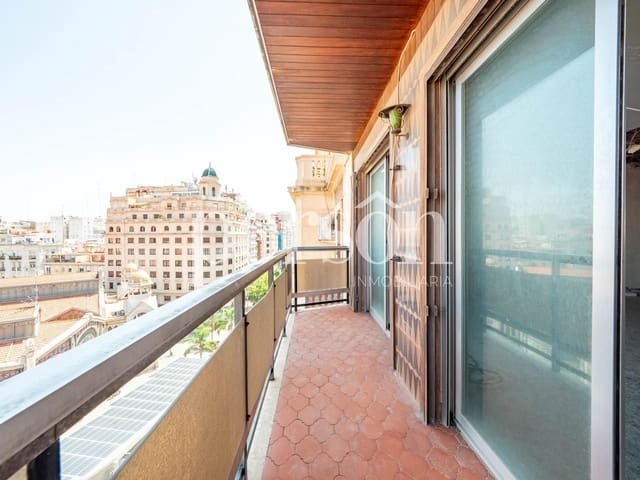 4 soveværelse Lejlighed til salg i El Mercat, Valencia by - € 725.000 (Ref: 9207153)