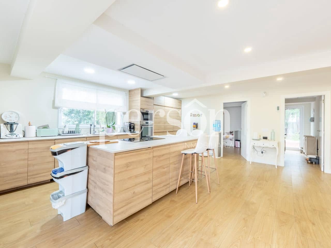 5 soveværelse Villa til salg i Alginet med swimmingpool garage - € 595.000 (Ref: 9207155)