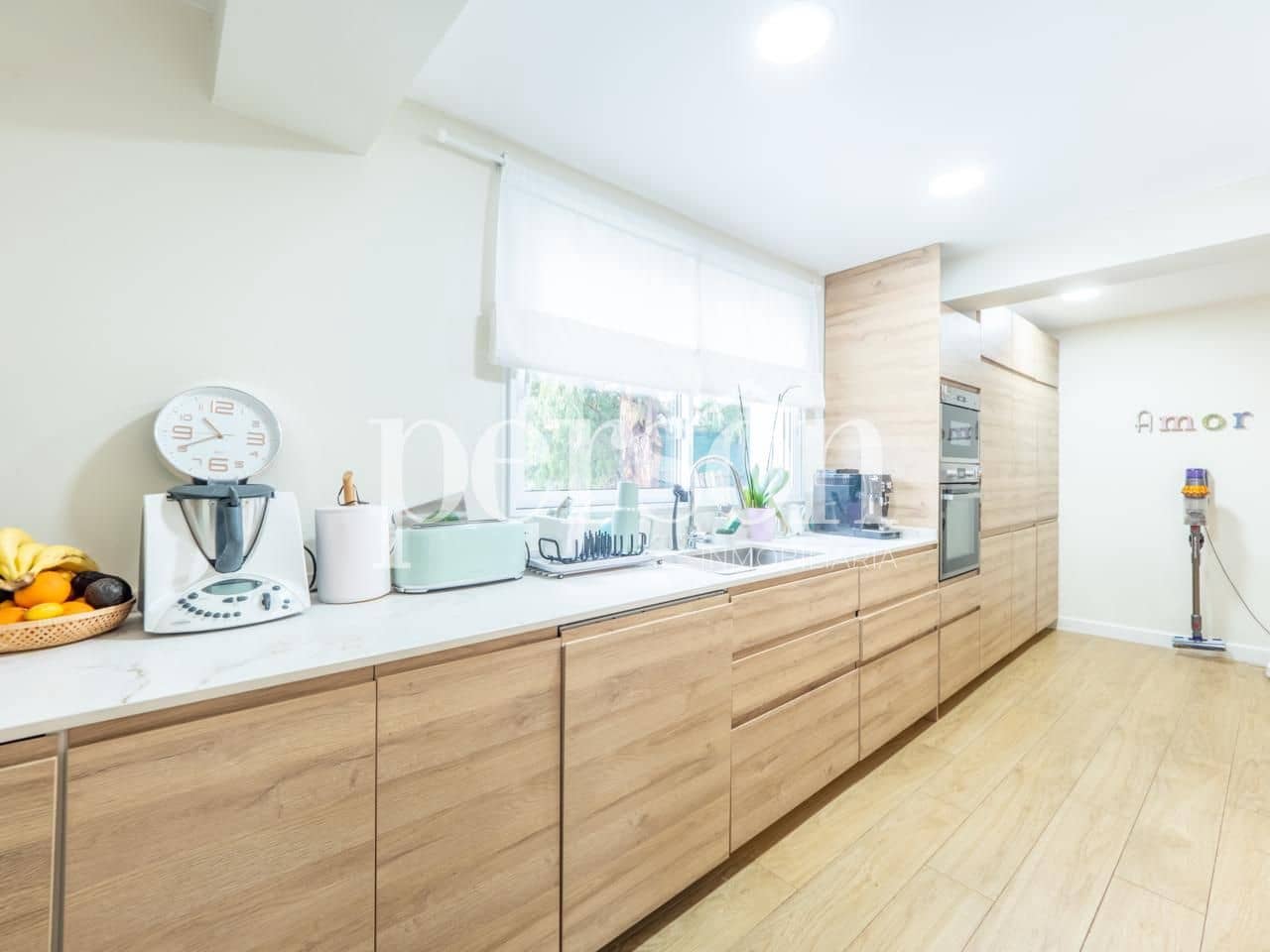 5 soveværelse Villa til salg i Alginet med swimmingpool garage - € 595.000 (Ref: 9207155)