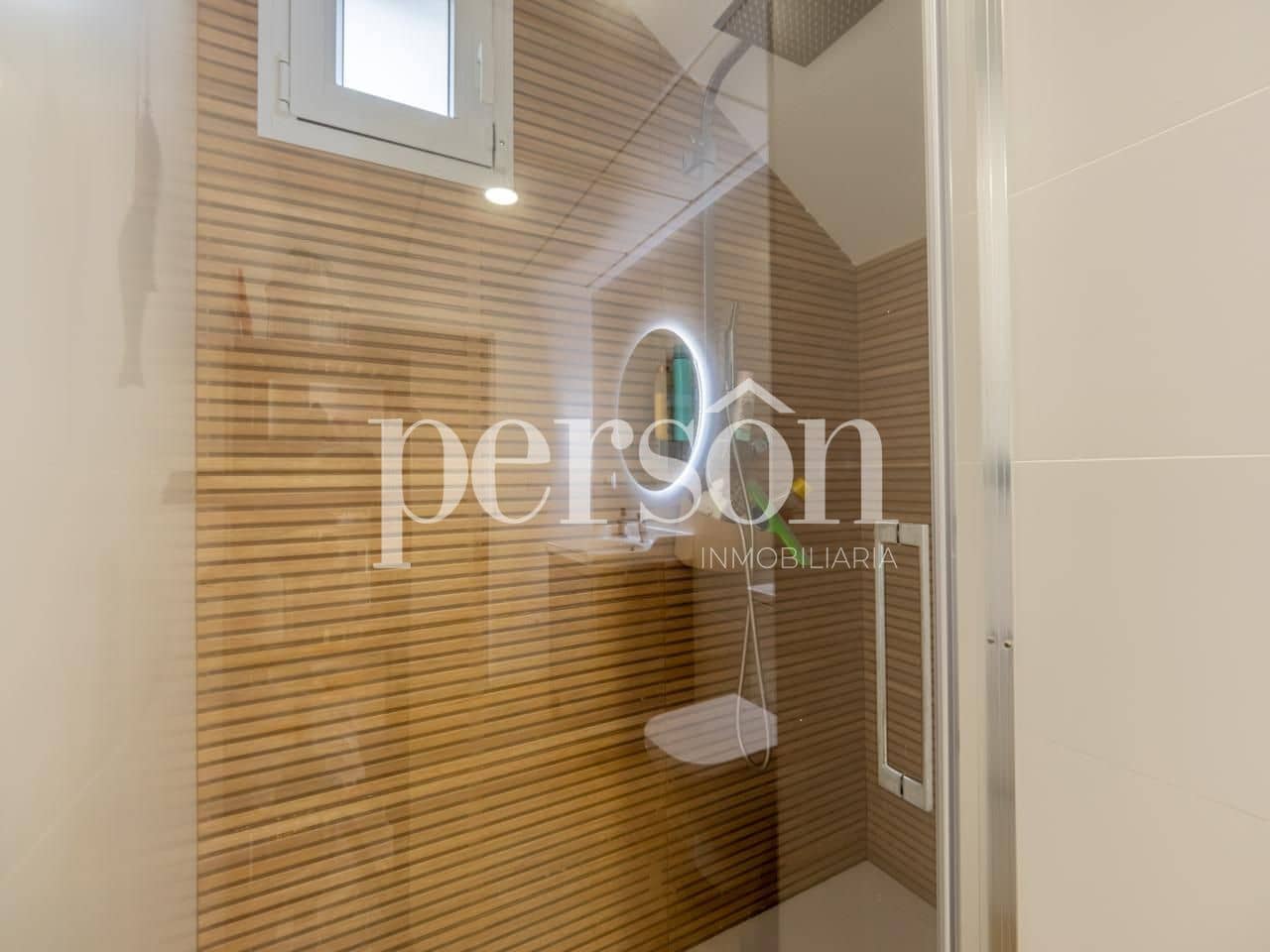 5 soveværelse Villa til salg i Alginet med swimmingpool garage - € 595.000 (Ref: 9207155)