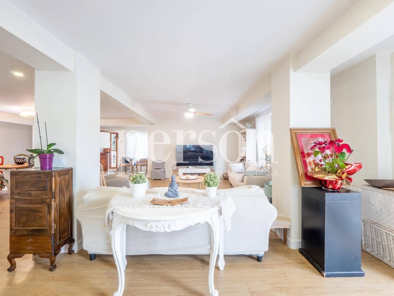 5 soveværelse Villa til salg i Alginet med swimmingpool garage - € 595.000 (Ref: 9207155)