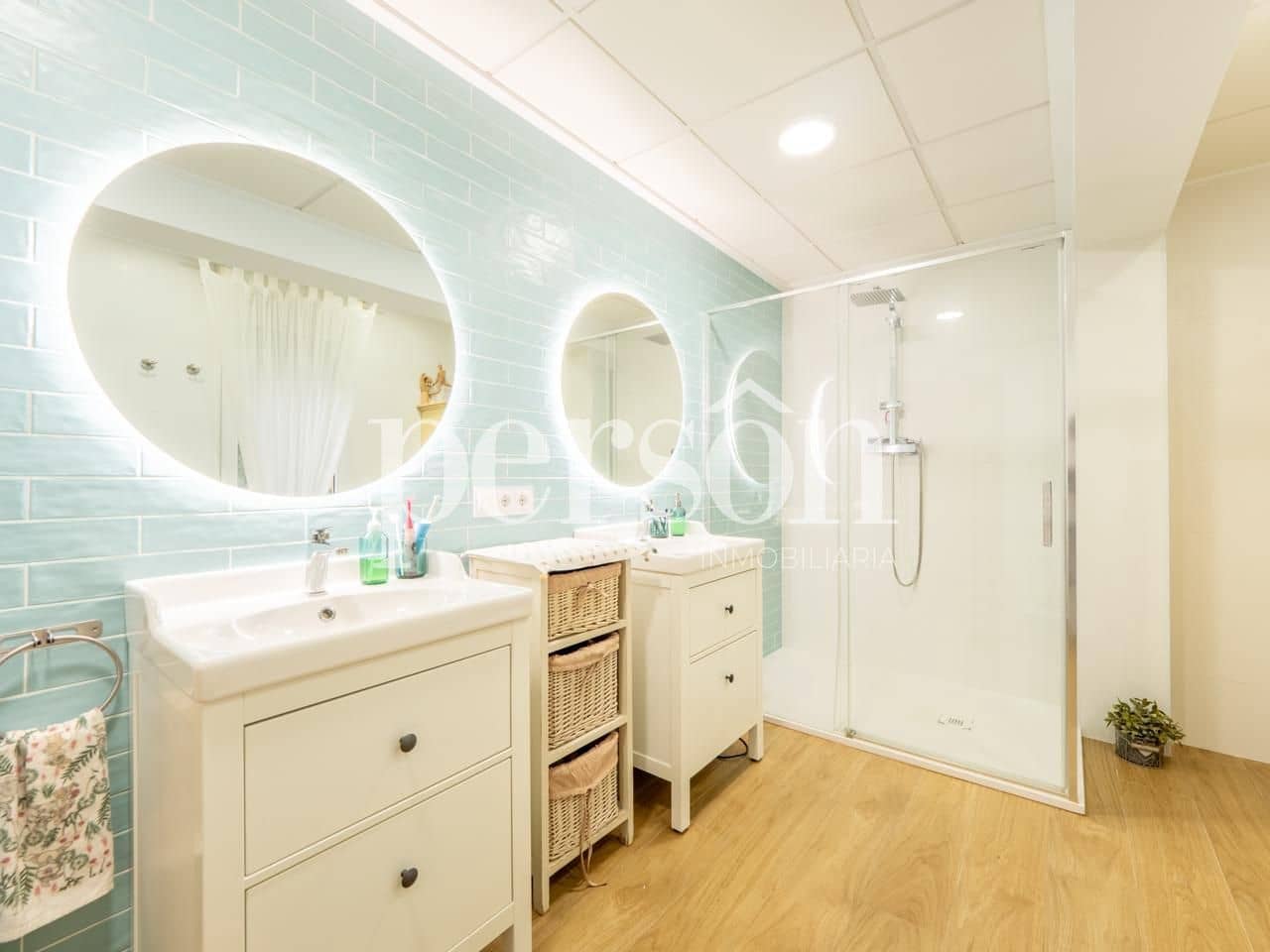 5 soveværelse Villa til salg i Alginet med swimmingpool garage - € 595.000 (Ref: 9207155)