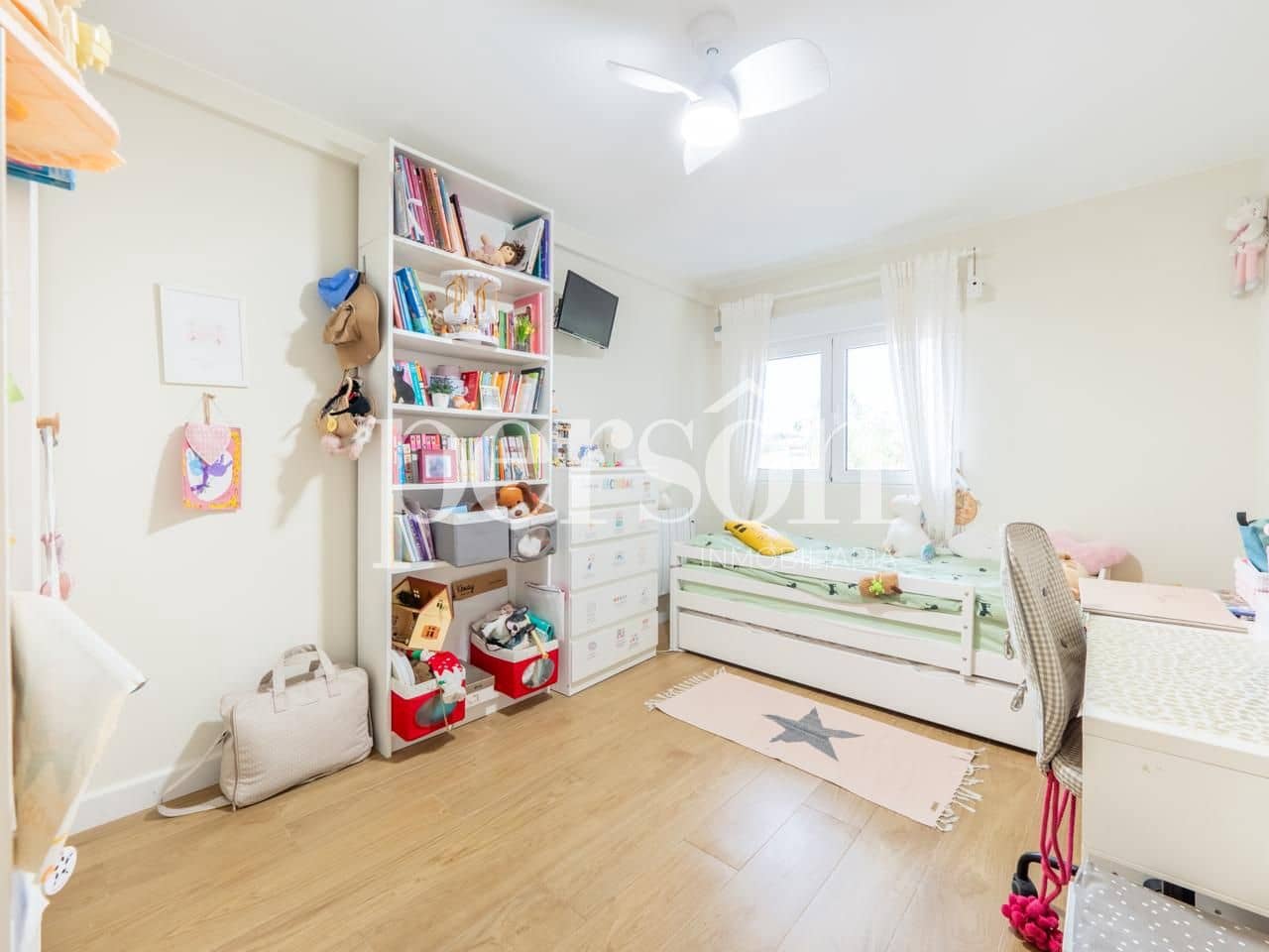 5 soveværelse Villa til salg i Alginet med swimmingpool garage - € 595.000 (Ref: 9207155)