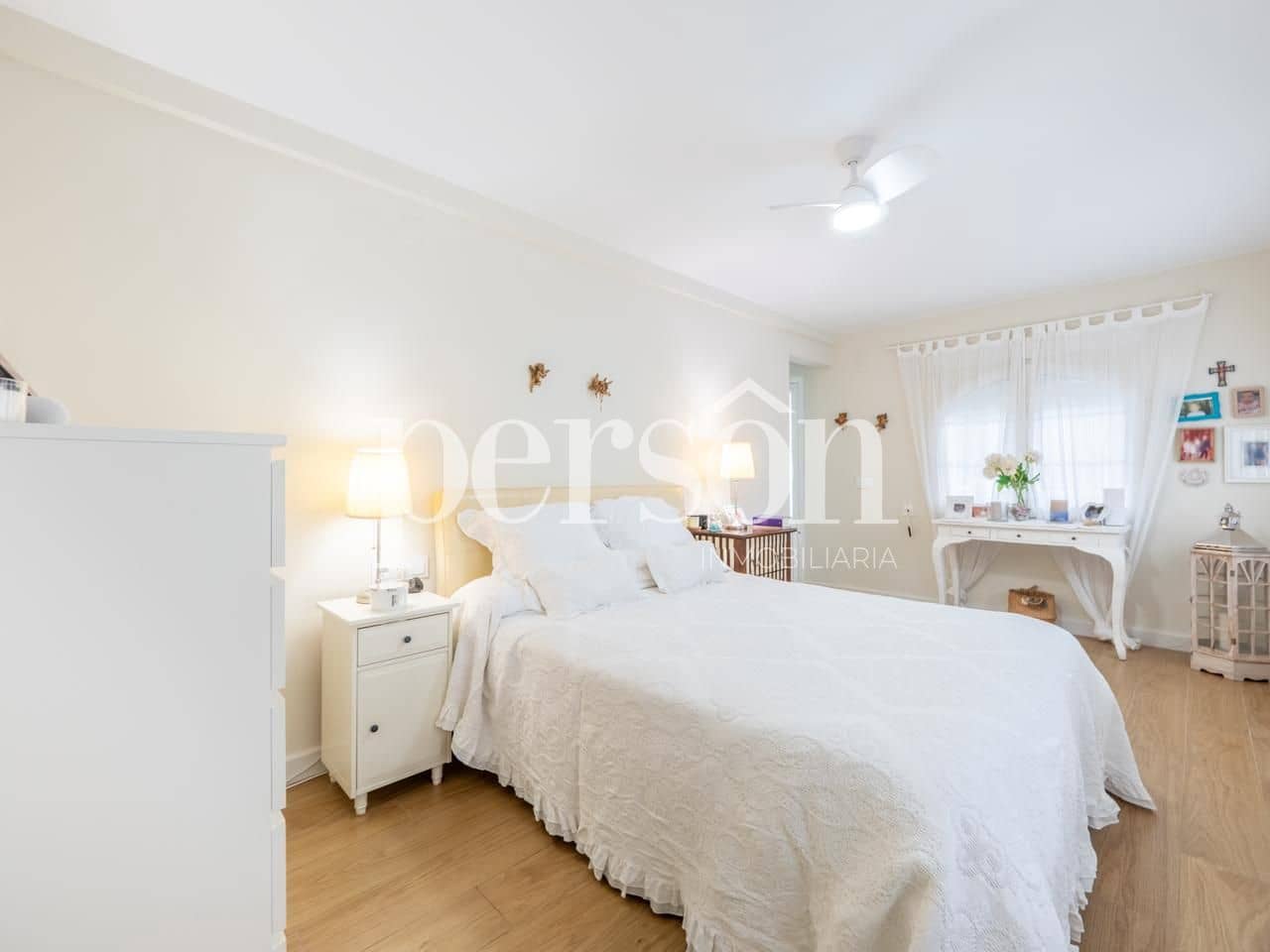 5 soveværelse Villa til salg i Alginet med swimmingpool garage - € 595.000 (Ref: 9207155)