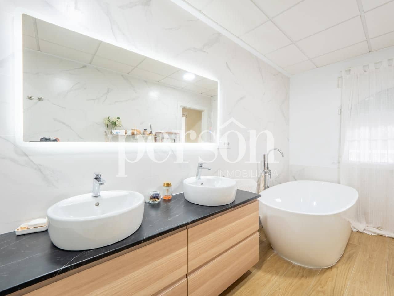 5 soveværelse Villa til salg i Alginet med swimmingpool garage - € 595.000 (Ref: 9207155)