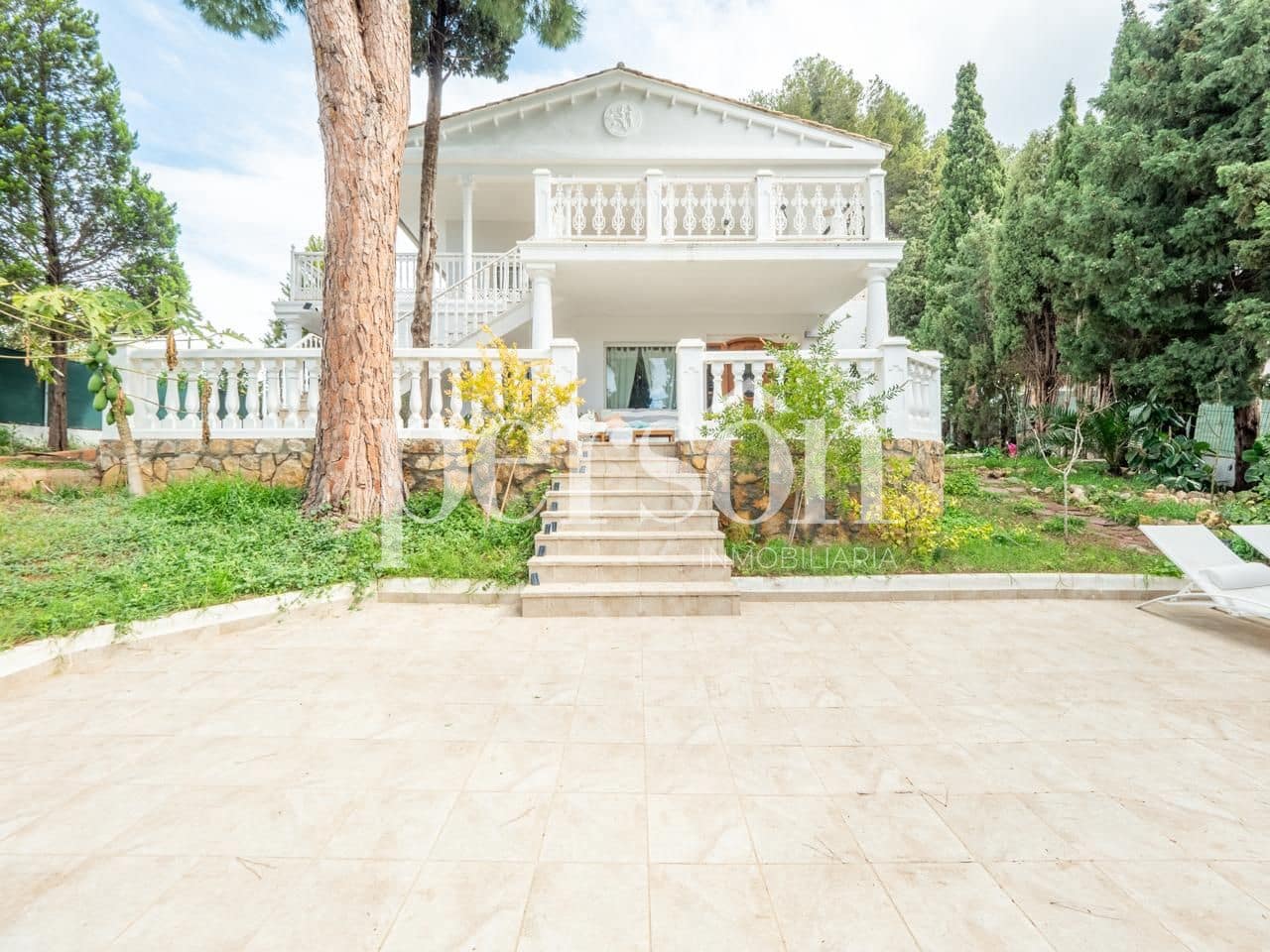 5 soveværelse Villa til salg i Alginet med swimmingpool garage - € 595.000 (Ref: 9207155)