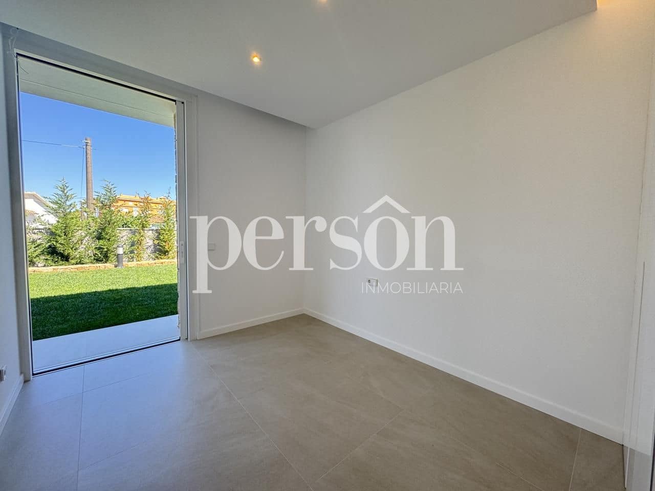 3 sovrum Villa till salu i Denia med pool garage - 1 100 000 € (Ref: 9207160)