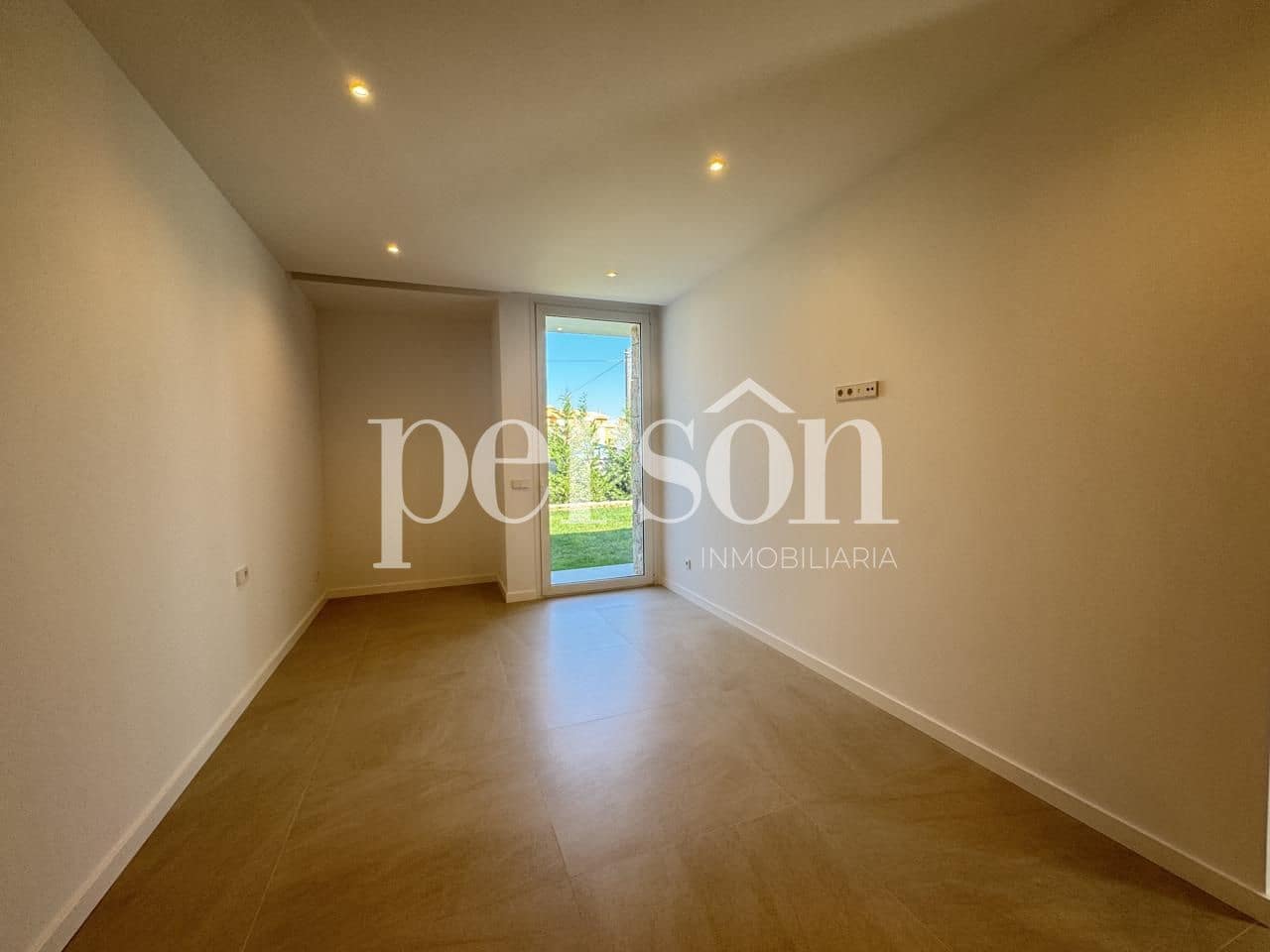 3 sovrum Villa till salu i Denia med pool garage - 1 100 000 € (Ref: 9207160)