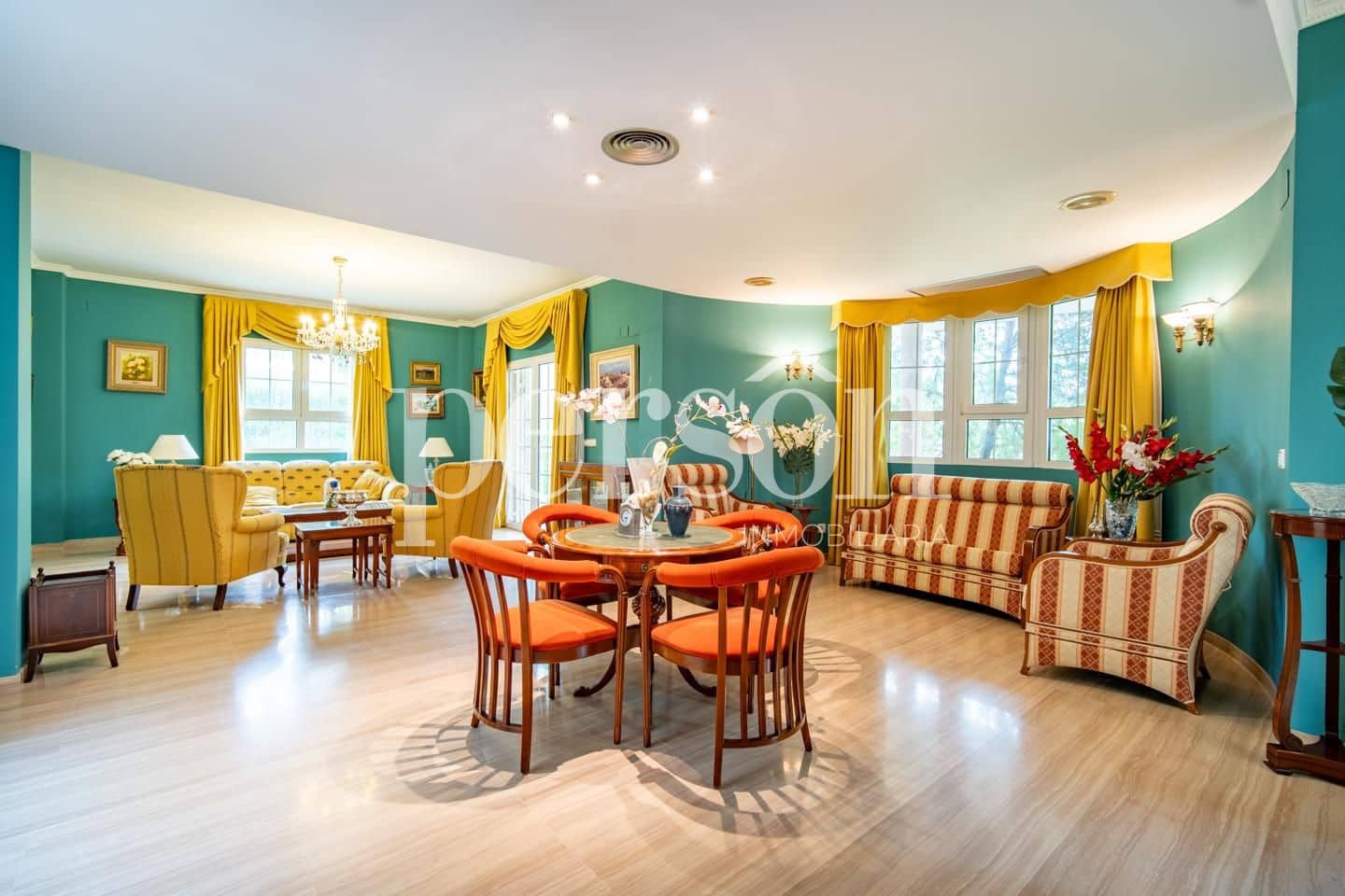 6 soverom Villa til salgs i Campolivar med svømmebasseng garasje - € 1 350 000 (Ref: 9207161)