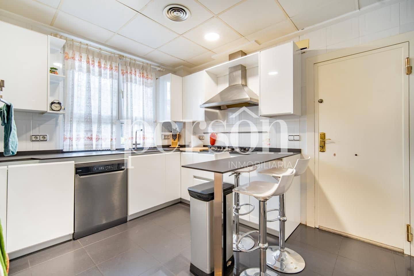 6 soverom Villa til salgs i Campolivar med svømmebasseng garasje - € 1 350 000 (Ref: 9207161)