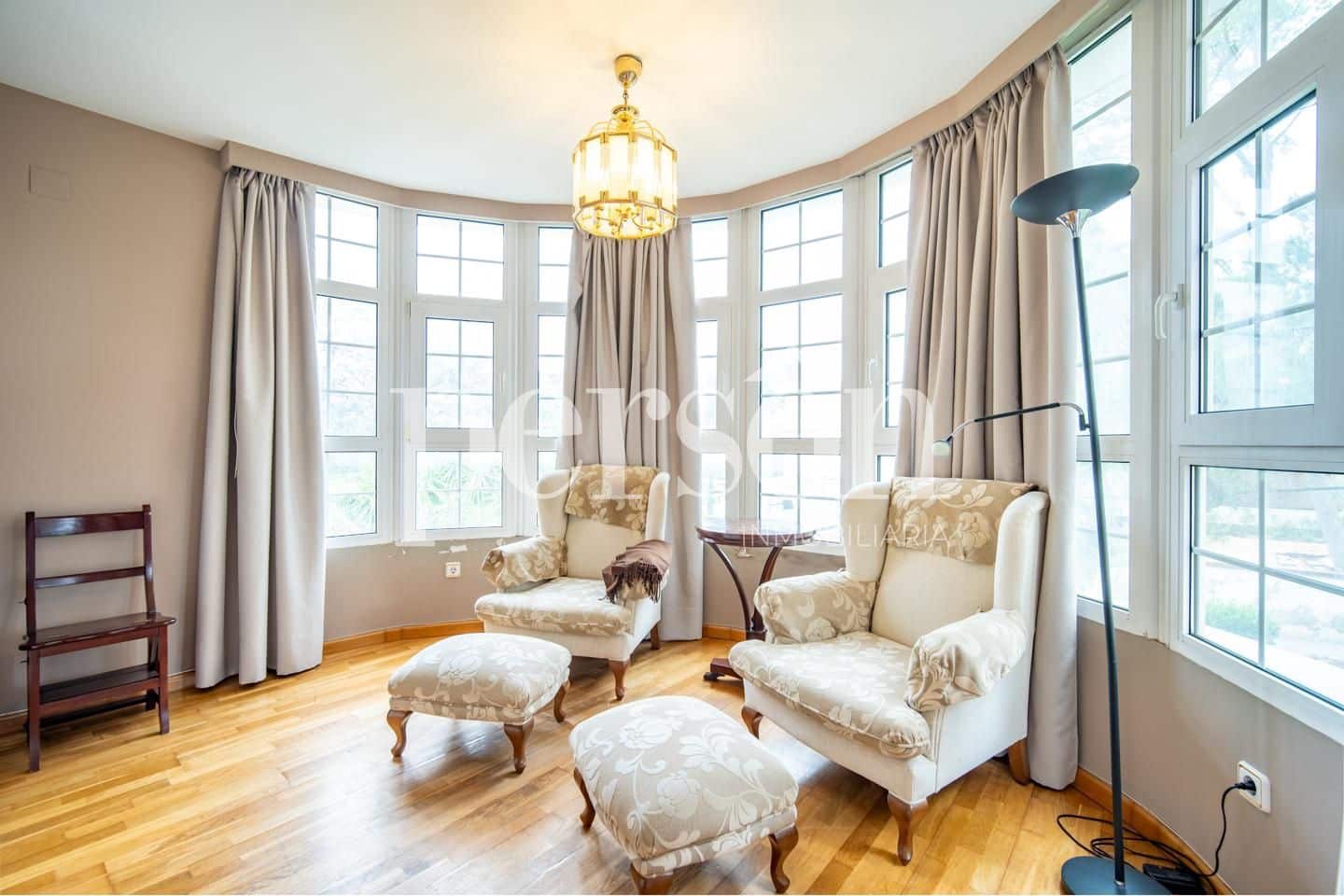 6 soverom Villa til salgs i Campolivar med svømmebasseng garasje - € 1 350 000 (Ref: 9207161)