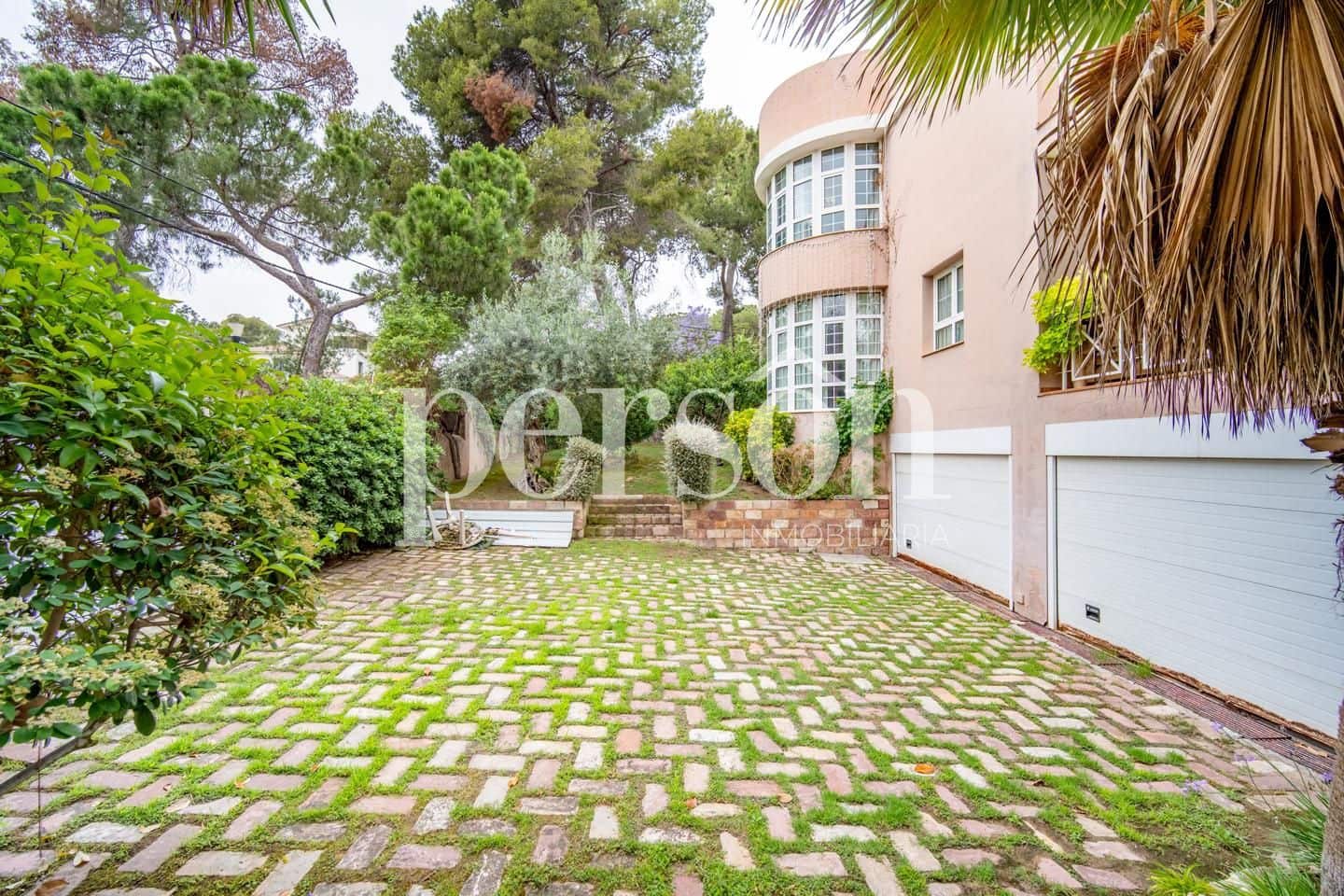 6 soveværelse Villa til salg i Campolivar med swimmingpool garage - € 1.350.000 (Ref: 9207161)
