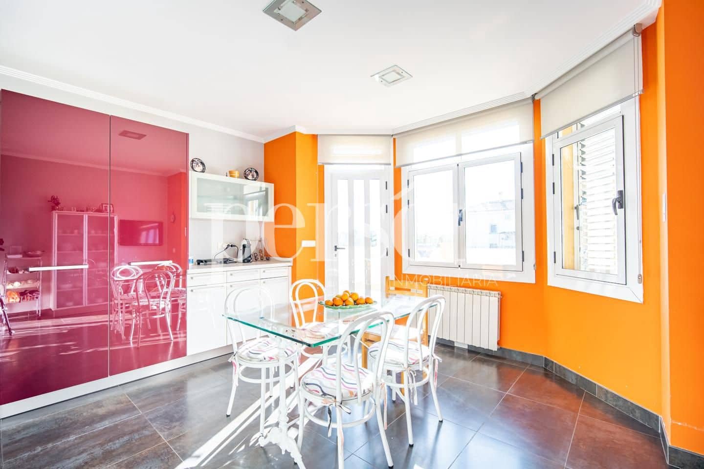 7 makuuhuone Huvila myytävänä paikassa Puig mukana uima-altaan 
autotalli - 1 200 000 € (Ref: 9207163)