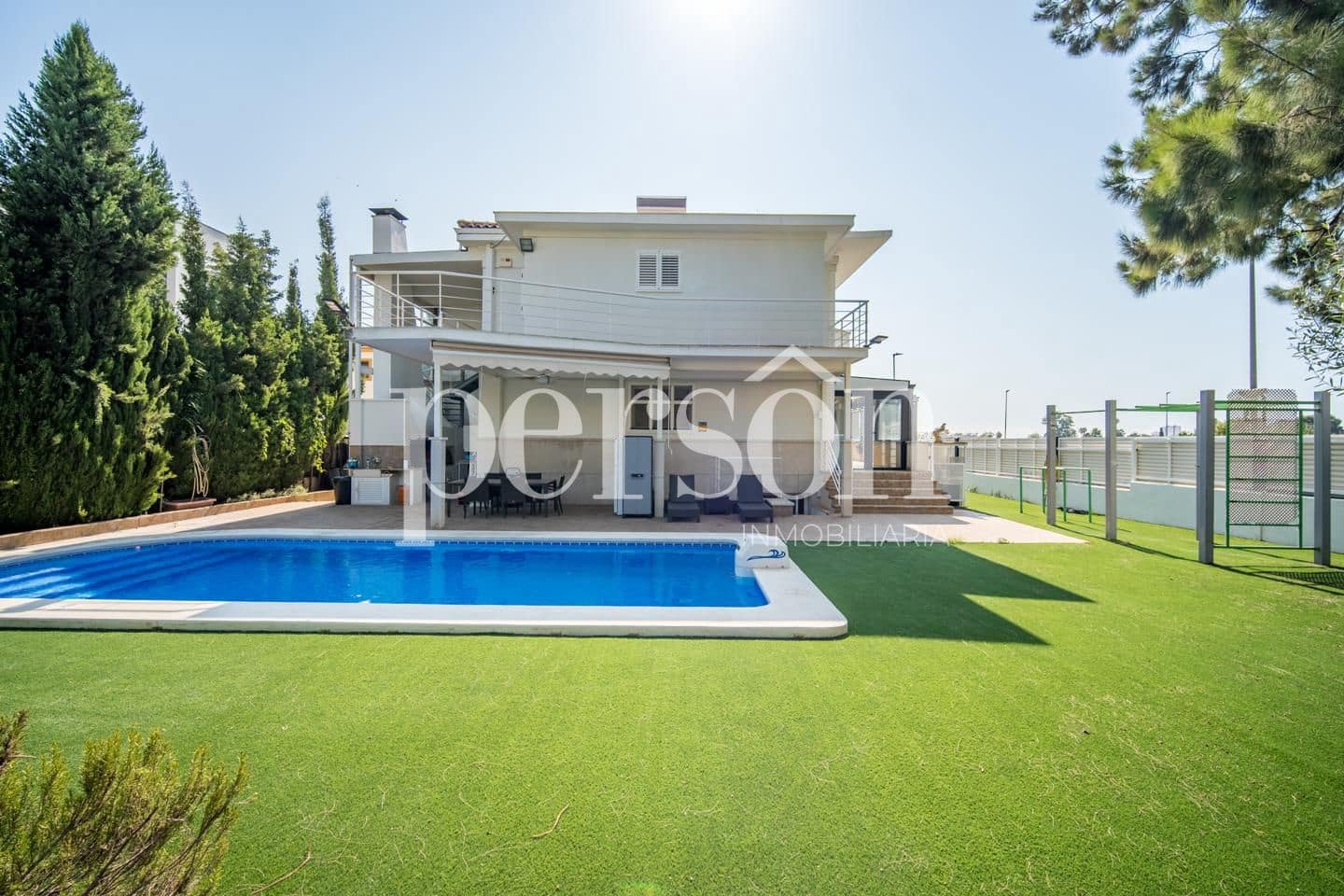 7 makuuhuone Huvila myytävänä paikassa Puig mukana uima-altaan 
autotalli - 1 200 000 € (Ref: 9207163)